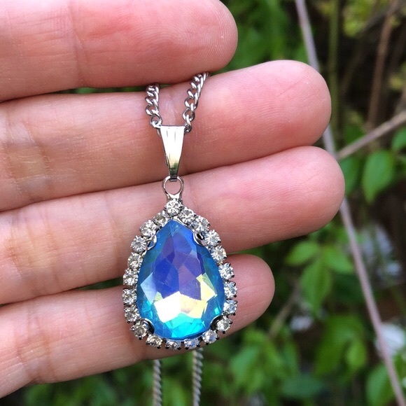 Jewelry - Light Sapphire AB Crystal Halo Necklace